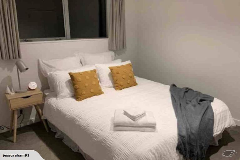 Photo of property in 5/8 Middleton Road, Johnsonville, Wellington, 6037