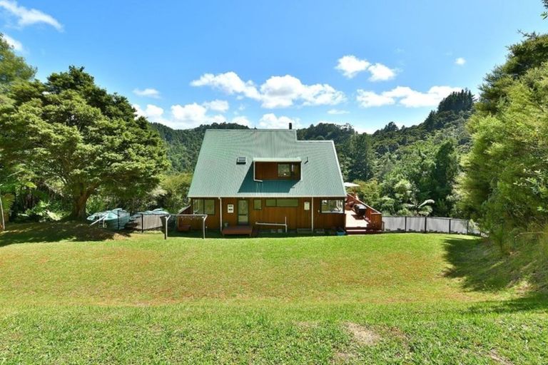 Photo of property in 151 Noakes Hill Road, Puhoi, Silverdale, 0994