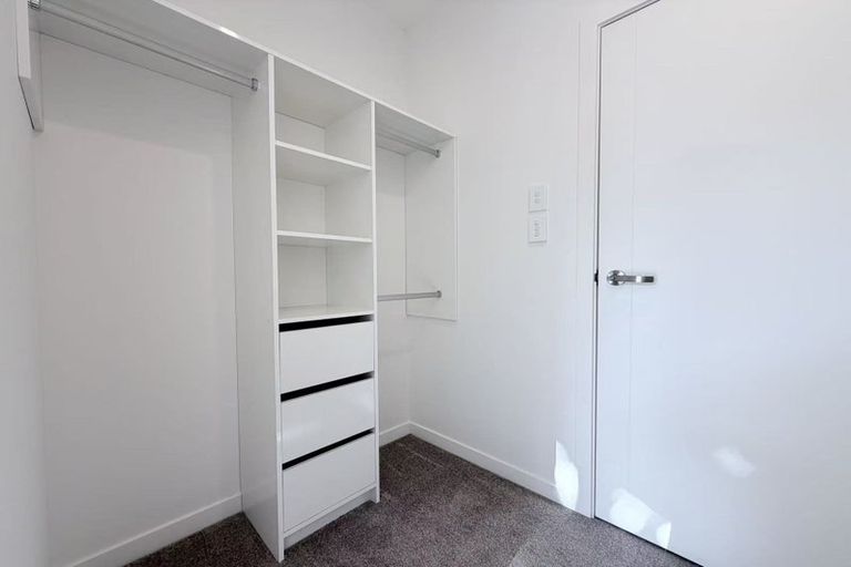 Photo of property in 13a King Richard Place, Browns Bay, Auckland, 0630