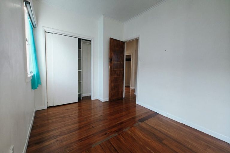Photo of property in 1/72 Nile Road, Milford, Auckland, 0620