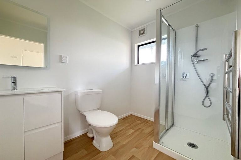 Photo of property in 5a Becker Way, Karori, Wellington, 6012