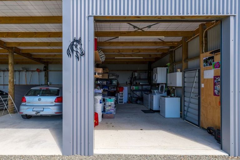 Photo of property in 46 Bathgates Road, Waimate, 7980