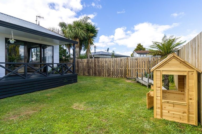 Photo of property in 135b Windermere Drive, Poike, Tauranga, 3112