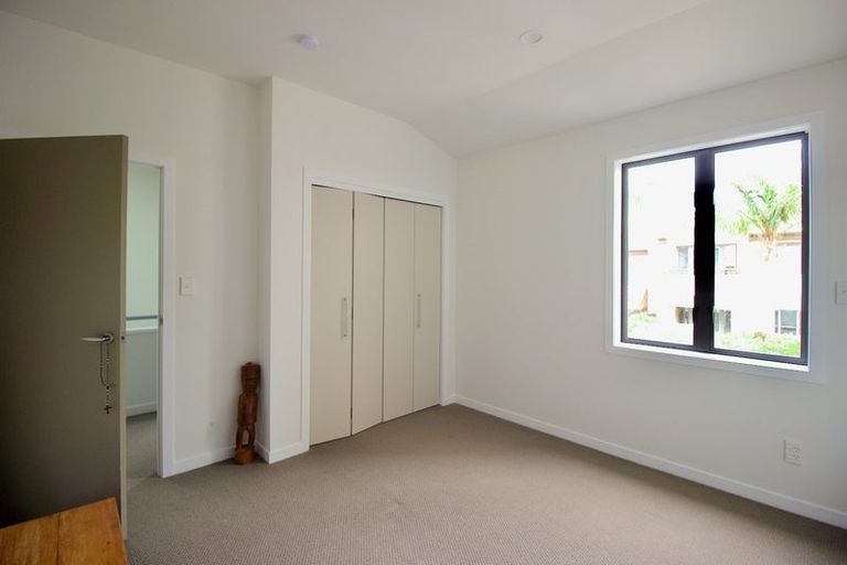 Photo of property in Point Ridge, 30/130 Gills Road, Albany Heights, Auckland, 0632