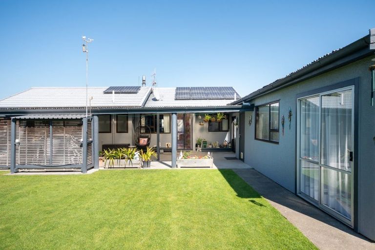 Photo of property in 15 Tucker Lane, Clive, 4102