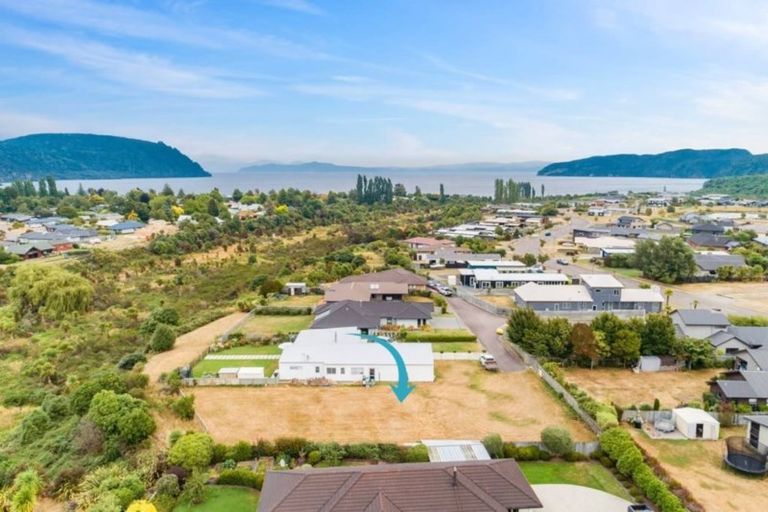 Photo of property in 97 Lisland Drive, Kinloch, Taupo, 3377