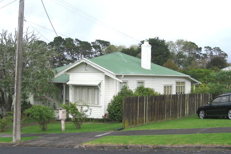 Photo of property in 59 Huka Road, Birkenhead, Auckland, 0626