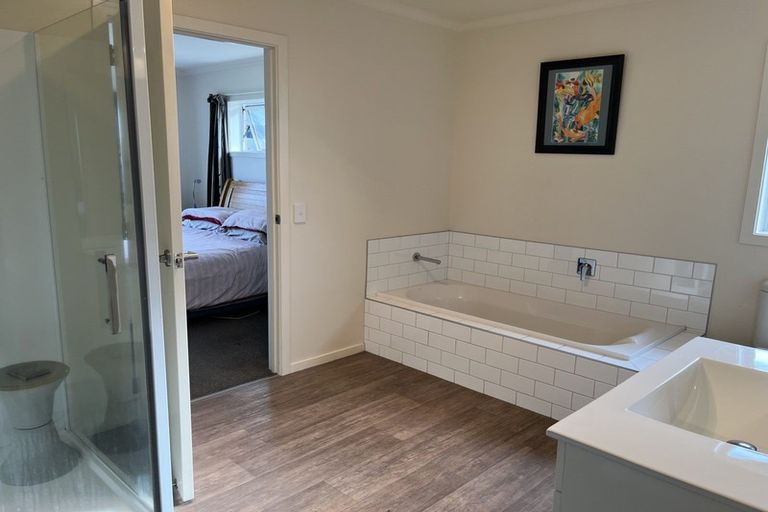 Photo of property in 10 Wescombe Grove, Feilding, 4702