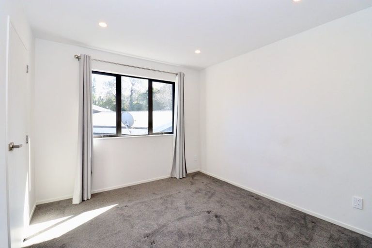 Photo of property in 7d Pinehurst Place, Wattle Downs, Auckland, 2103