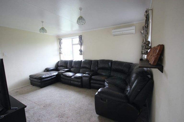 Photo of property in 1 Brownlie Crescent, Huntly, 3700