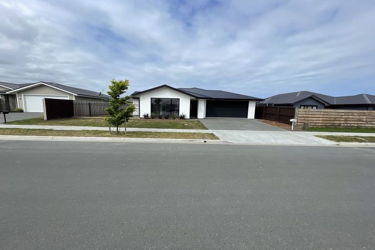 Photo of property in 57 Macphail Avenue, Rangiora, 7400