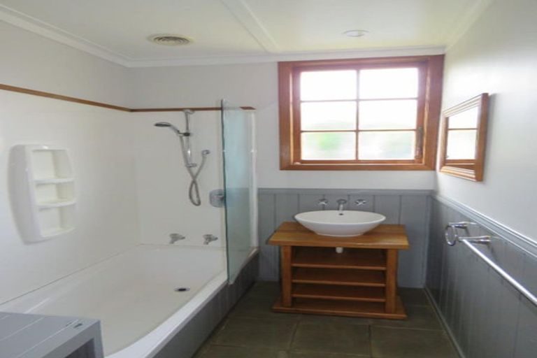 Photo of property in 83 Mangorei Road, Strandon, New Plymouth, 4312