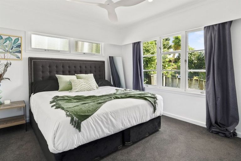Photo of property in 126 Sutherland Road, Brookfield, Tauranga, 3110