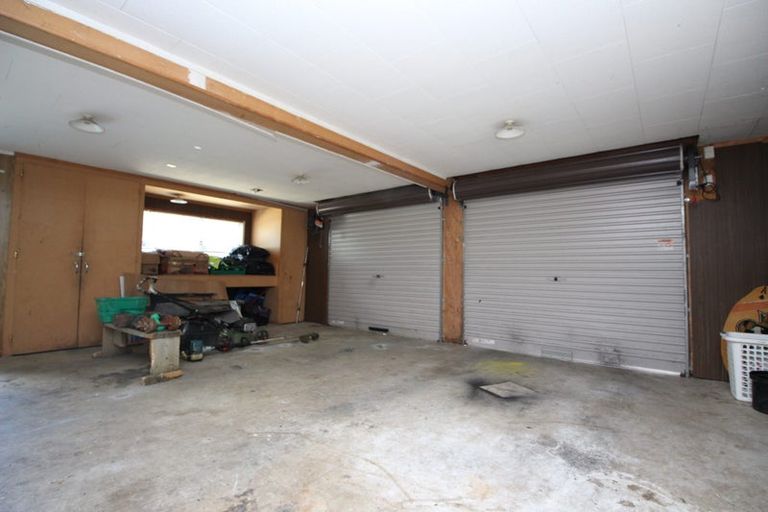 Photo of property in 31 Aronia Way, Goodwood Heights, Auckland, 2105