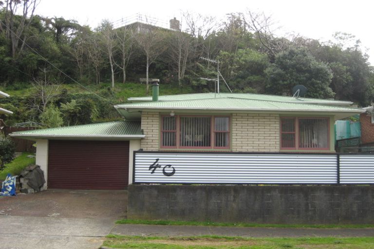 Photo of property in 40 Pembroke Street, Westown, New Plymouth, 4310