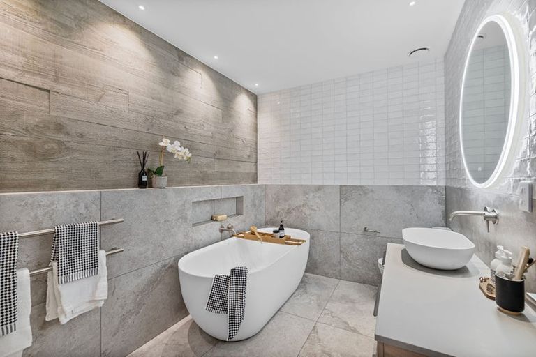 Photo of property in 5 Loader Lane, Clifton, Christchurch, 8081