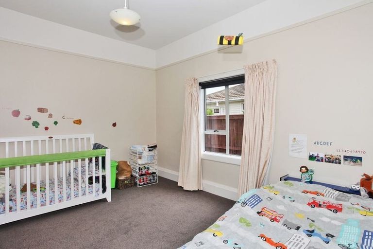 Photo of property in 128 Innes Road, St Albans, Christchurch, 8052