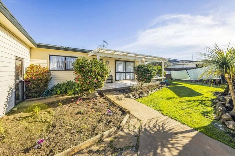 Photo of property in 2/90 Jellicoe Road, Manurewa, Auckland, 2102