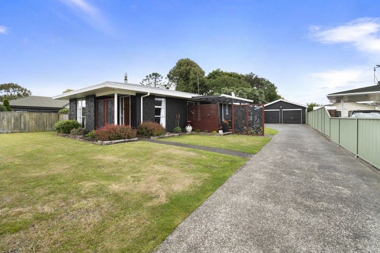 Photo of property in 10 Suffolk Crescent, Feilding, 4702