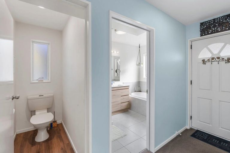 Photo of property in 1/142 Petrie Street, Richmond, Christchurch, 8013