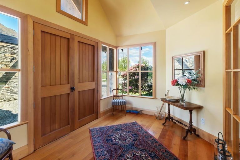 Photo of property in 11 Lorne Street, Lake Hayes, Queenstown, 9304