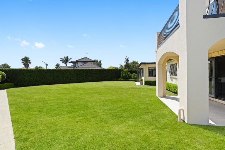 Photo of property in 27 Nielsen Gardens, Rototuna, Hamilton, 3210