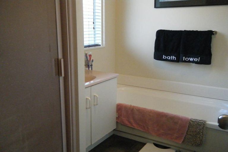 Photo of property in 88 Don Buck Road, Massey, Auckland, 0614