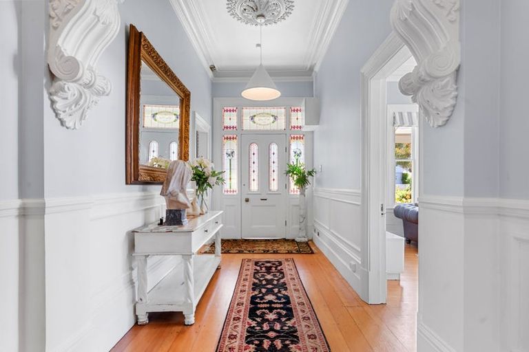 Photo of property in 172 Blighs Road, Strowan, Christchurch, 8052