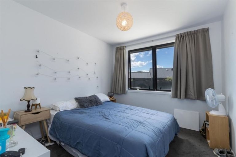 Photo of property in 68 Myles Way, Lower Shotover, Queenstown, 9304