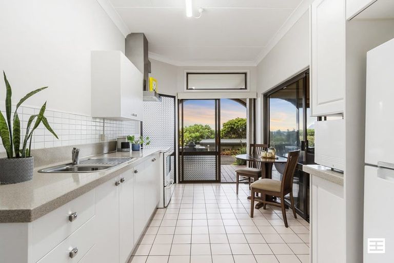 Photo of property in 24a Western Road, Otumoetai, Tauranga, 3110