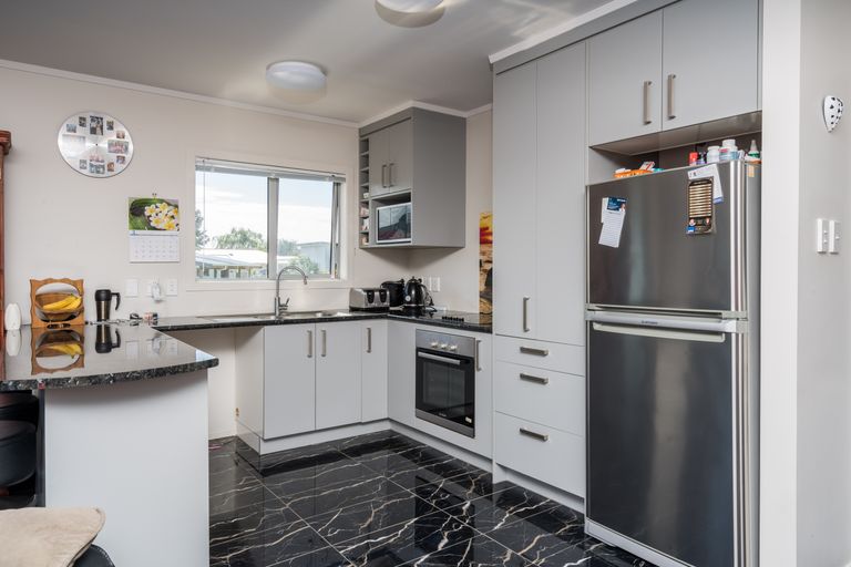 Photo of property in 2 Herons Lane, Mangawhai, 0505