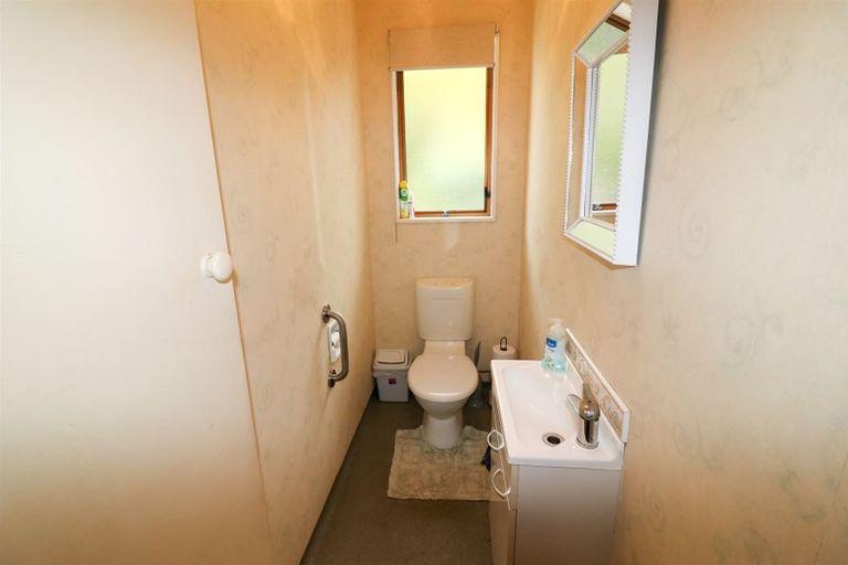 Photo of property in 35 Victoria Avenue, Dannevirke, 4930