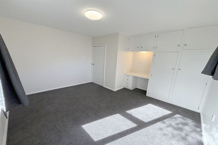 Photo of property in 56 Peer Street, Upper Riccarton, Christchurch, 8041
