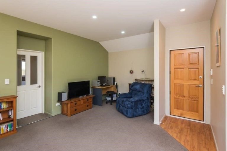 Photo of property in 60 Mahlet Street, Northwood, Christchurch, 8051