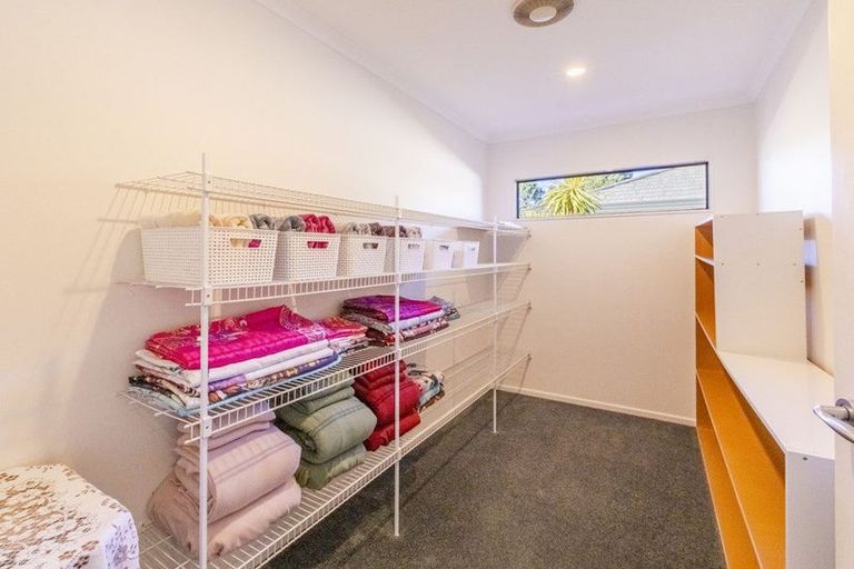 Photo of property in 8 Park Lane, Greenmeadows, Napier, 4112