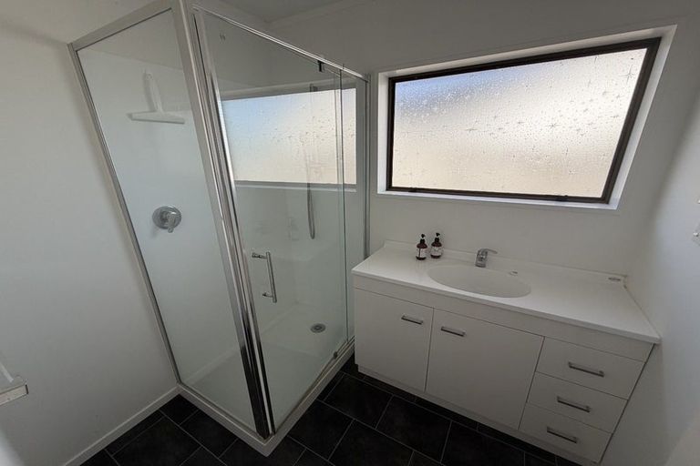 Photo of property in 4 Eversham Road, Mount Maunganui, 3116