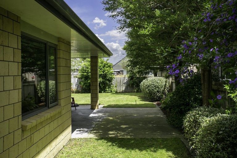 Photo of property in 35b Clare Street, Cambridge, 3434