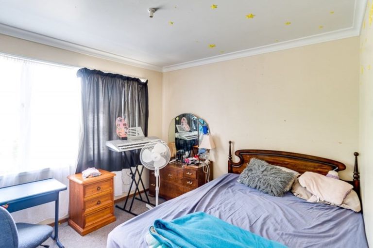 Photo of property in 405 Huia Street, Camberley, Hastings, 4120