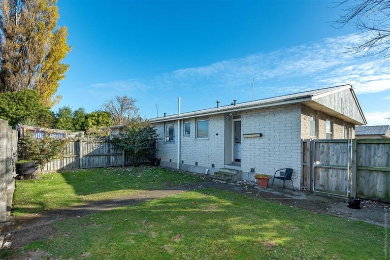 Photo of property in 4/110 Barbour Street, Waltham, Christchurch, 8011