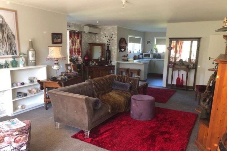 Photo of property in 74b Te Mata Road, Havelock North, 4130