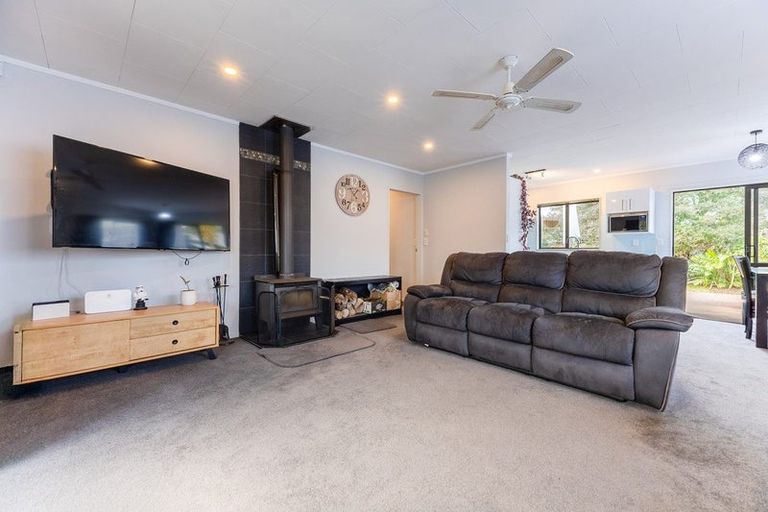Photo of property in 23 Rosewood Place, Paraparaumu, 5032