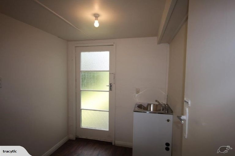 Photo of property in 6 Lee Road, Hannahs Bay, Rotorua, 3010