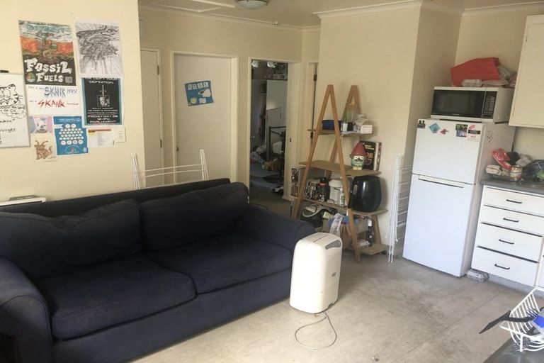 Photo of property in 6 Hanson Street, Mount Cook, Wellington, 6021