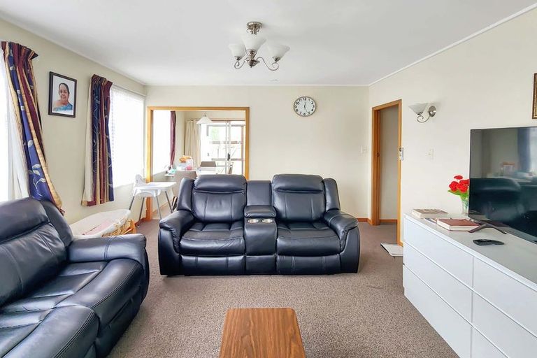 Photo of property in 26 Petherick Street, Taita, Lower Hutt, 5011