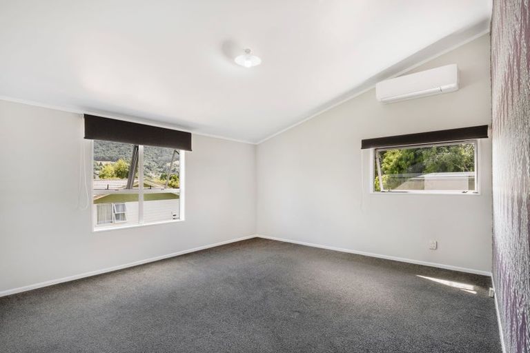 Photo of property in 14 Beryl Place, Pukehangi, Rotorua, 3015