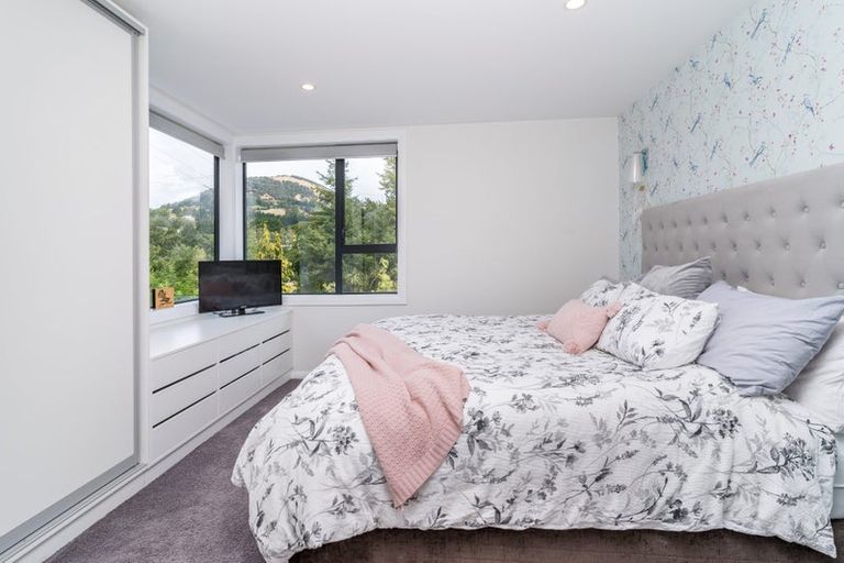 Photo of property in 5 Chain Hills Road, Chain Hills, Dunedin, 9076