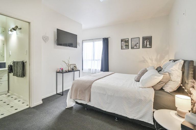 Photo of property in 806 Princes Street, Parkvale, Hastings, 4122