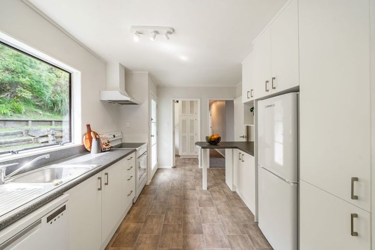 Photo of property in 9 Venus Place, Whitby, Porirua, 5024