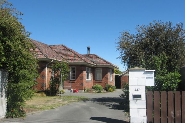 Photo of property in 237 New Brighton Road, Burwood, Christchurch, 8061