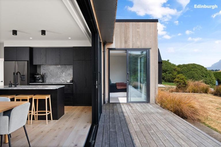 Photo of property in 1371 Taieri Mouth Road, Taieri Mouth, 9091